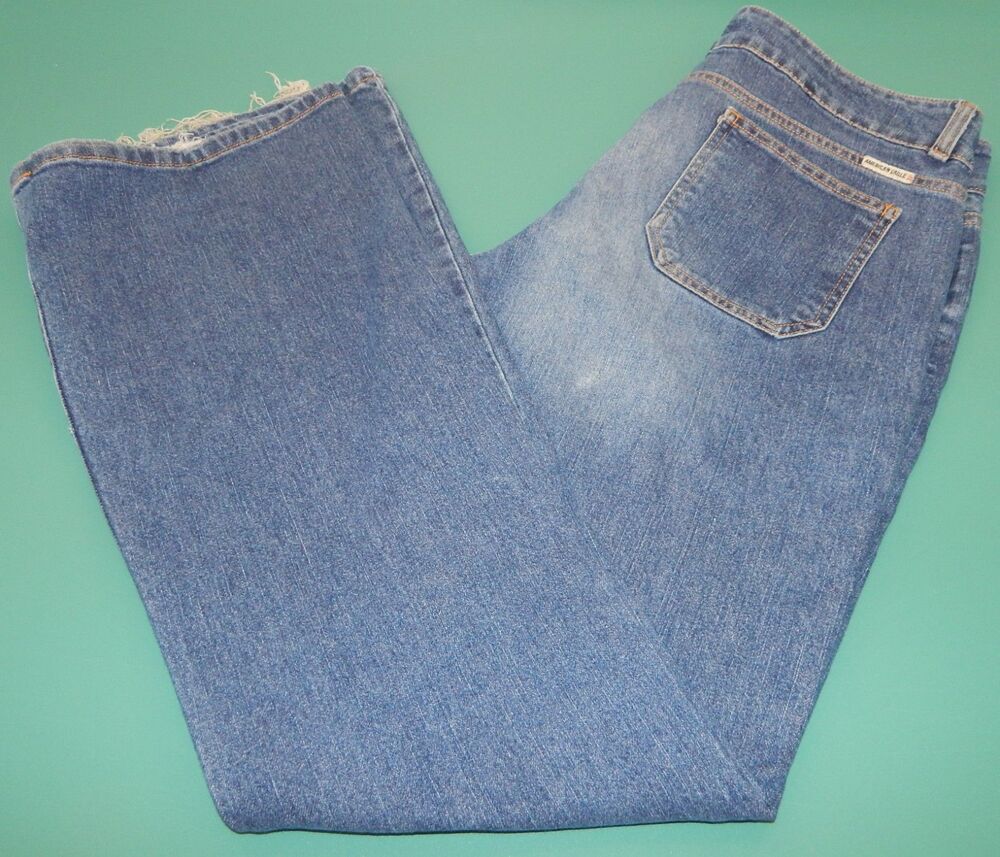 American Eagle Women's MID Rise Flare Jeans Size 12 Distressed Hem Stretch XLNT
